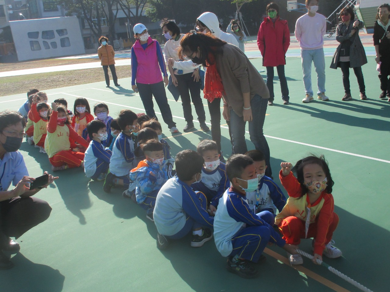 1111224運動會2趣味競賽37.JPG